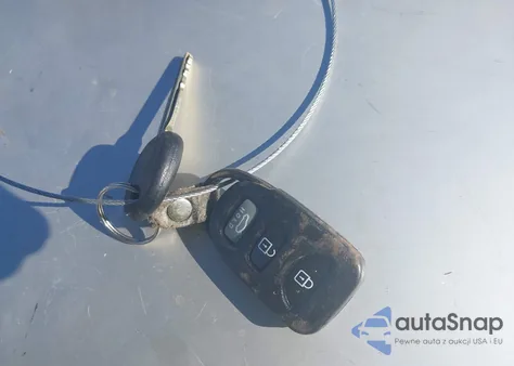 2013 Hyundai Elantra Gls z USA, uszkodzony, nr VIN 5NPDH4AE1DH334770